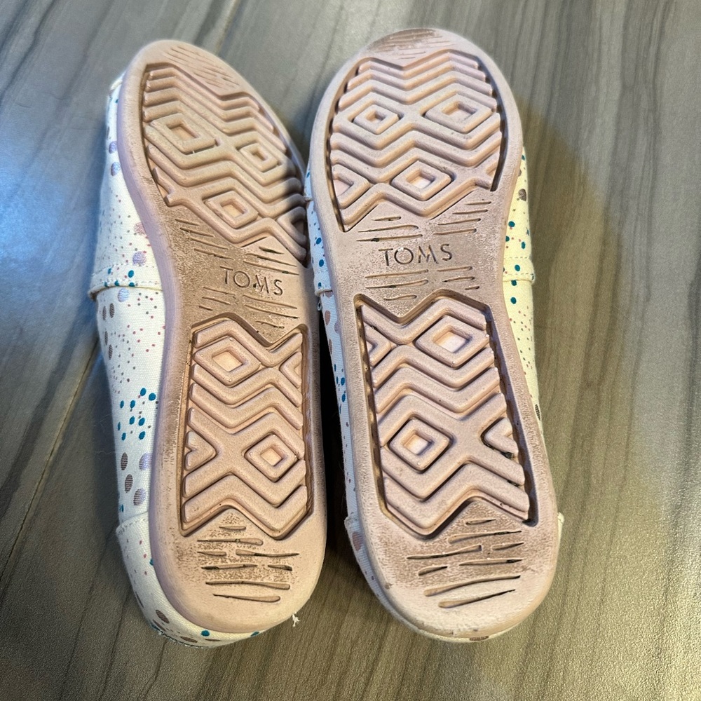 Toms polka dot alpargata - barely worn! - Picture 3 of 5